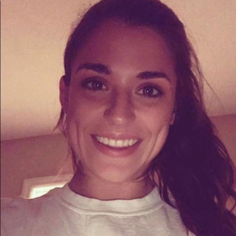 Meet your Posher, Ansley